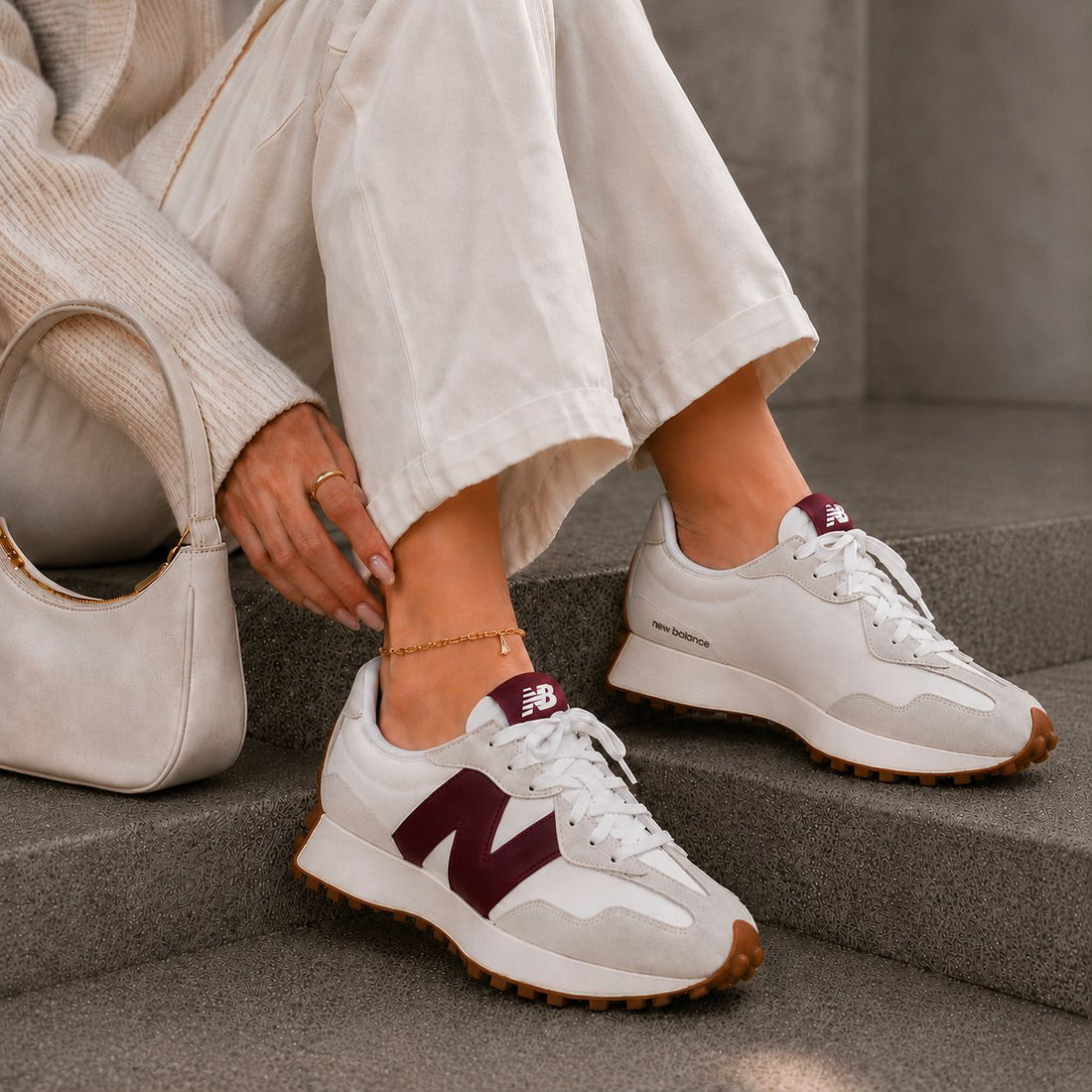 NEW BALANCE 327 | WEISS BORDEAUX